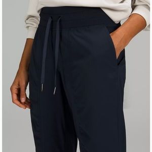 Lululemon Dance Studio Jogger, Navy size 4